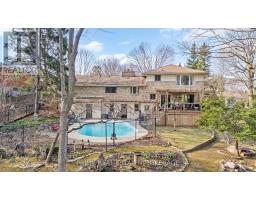 8 CRAMSTON CRESCENT - 2