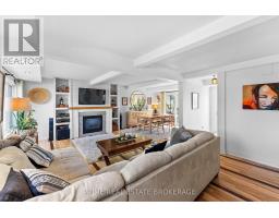 8 CRAMSTON CRESCENT - 21