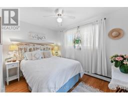 8 CRAMSTON CRESCENT - 31