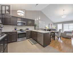 16 - 464 COMMISSIONERS ROAD W - 11