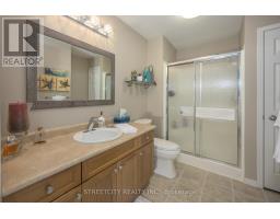 16 - 464 COMMISSIONERS ROAD W - 20