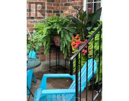 16 - 464 COMMISSIONERS ROAD W - 5