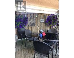 16 - 464 COMMISSIONERS ROAD W - 7