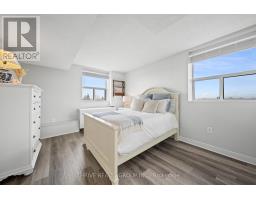 803 - 600 TALBOT STREET - 18