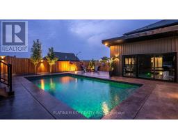 83 DAVENTRY WAY - 42