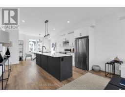 76 - 1595 CAPRI CRESCENT - 20