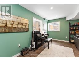 405 EDGEVALLEY ROAD - 40