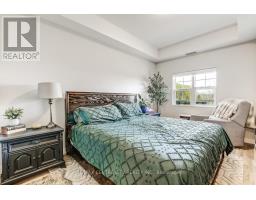 405 - 100 THE PROMENADE - 11