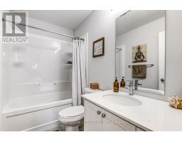 405 - 100 THE PROMENADE - 9