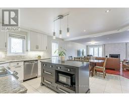 194 COMMISSIONERS ROAD E - 16