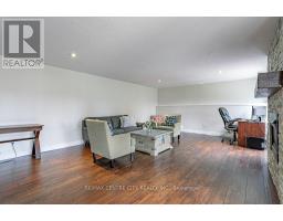 194 COMMISSIONERS ROAD E - 26