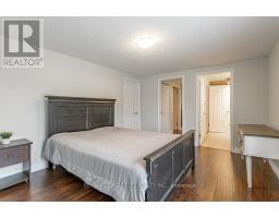 194 COMMISSIONERS ROAD E - 32