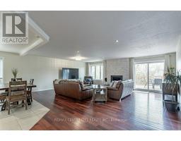 194 COMMISSIONERS ROAD E - 7