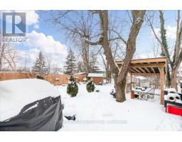 55 BRECKENRIDGE CRESCENT - 31