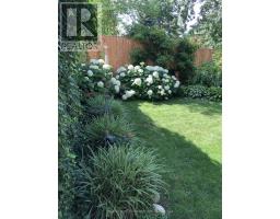 55 BRECKENRIDGE CRESCENT - 33