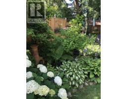 55 BRECKENRIDGE CRESCENT - 35