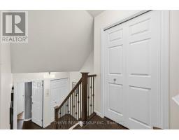 2 - 582 HYDE PARK ROAD - 19