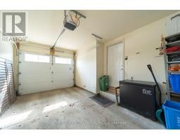 2 - 582 HYDE PARK ROAD - 30