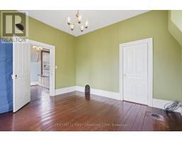 227 MONROE STREET - 32