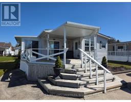 142 SANDBAGGER CRESCENT - 3