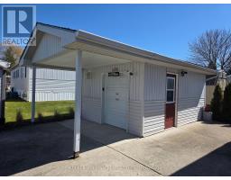 142 SANDBAGGER CRESCENT - 30