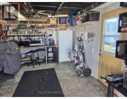 142 SANDBAGGER CRESCENT - 31