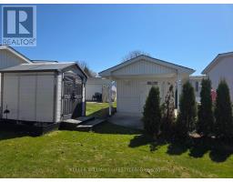 142 SANDBAGGER CRESCENT - 35