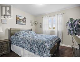 3864 ST CLAIR PARKWAY - 18