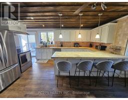 112 ESSEX STREET - 13