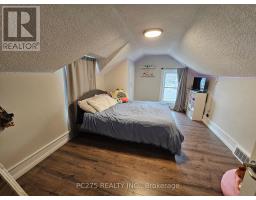 112 ESSEX STREET - 21