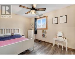 7 LOCKE HEIGHTS - 22