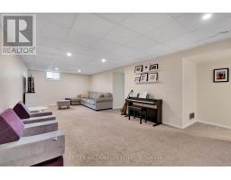 7 LOCKE HEIGHTS - 26