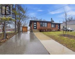 125 CONNAUGHT AVENUE - 30