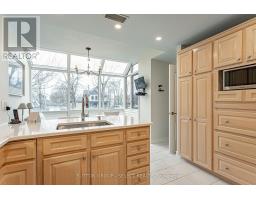 215 - 250 SYDENHAM STREET - 10