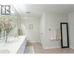 215 - 250 SYDENHAM STREET - 26