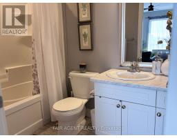 228 - 1960 DALMAGARRY ROAD - 8