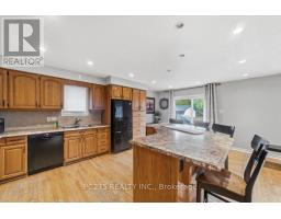 105 GIBSON CRESCENT - 7