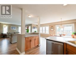 17 WINDEMERE PLACE - 16