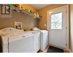 17 WINDEMERE PLACE - 18