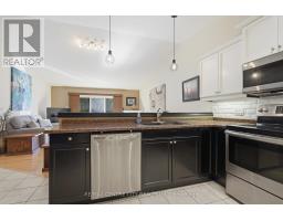 21 - 121 MEADOWCREEK DRIVE - 11