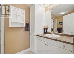 21 - 121 MEADOWCREEK DRIVE - 19