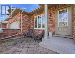 21 - 121 MEADOWCREEK DRIVE - 2