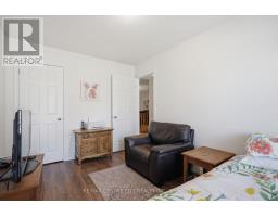 21 - 121 MEADOWCREEK DRIVE - 22