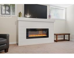 21 - 121 MEADOWCREEK DRIVE - 27