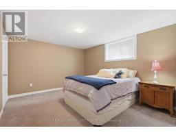 21 - 121 MEADOWCREEK DRIVE - 28