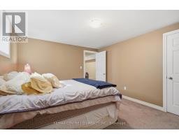 21 - 121 MEADOWCREEK DRIVE - 29