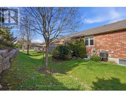 21 - 121 MEADOWCREEK DRIVE - 32