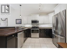 21 - 121 MEADOWCREEK DRIVE - 9