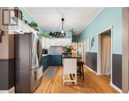 625 HALE STREET - 13