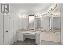 7069 DIANE CRESCENT - 18